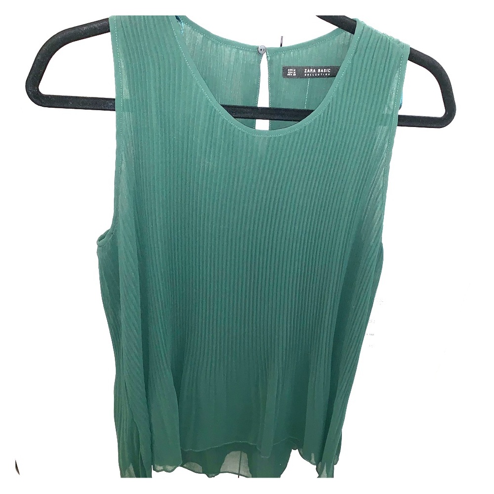 NWT Green Sleeveless Zara Top - Size M - Picture 1 of 2